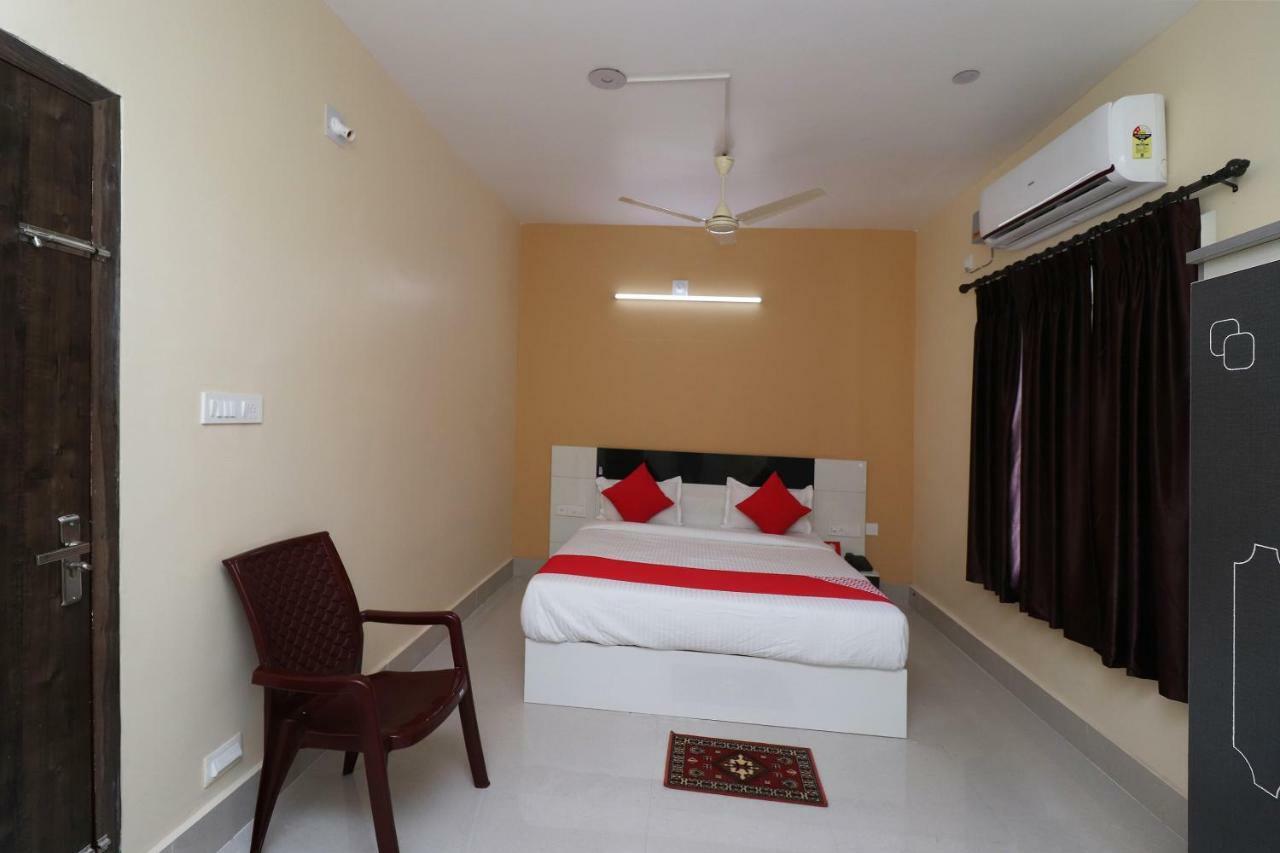Oyo 35736 Shree Jagannath Lodge Purî Extérieur photo
